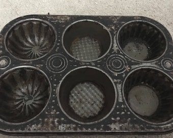 Vintage muffin pan