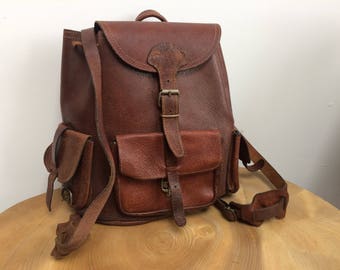Vintage Chestnut Brown Leather Rucksack, Backpack - Duffel Bag Drawstring & Flap fastener, External Pockets, Remivabke Shoulder Straps