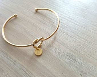 Delicate love knot Bracelets,Delicate knot Banble,love bracelet,Thin Gold Chain, Layering Bracelet ,Bridesmaid Gift