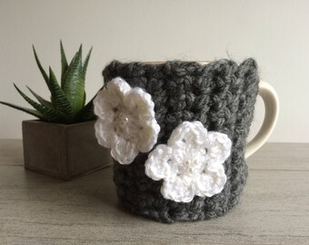 Cup cozy, crochet mug cozy, hand made crochet accessories, coffee mug cozy, crochet flowers, coffee cozy,christmas gift, stocking stuffers.