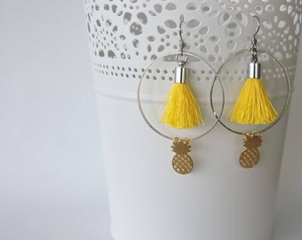 Earrings in surgical steel, tassel and pineapple