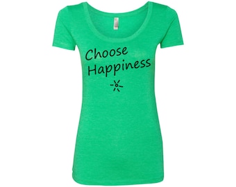 Choose Happiness Women's Travel Scoop Neck Tee