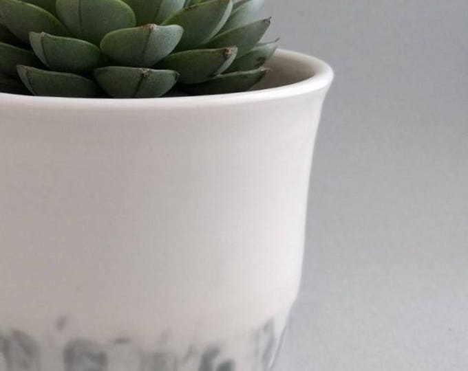 Pottery Planter, white plant pot, small ceramic planter, succulent plant pot, modern pottery, herb planter, cactus plant pot, gift idea UK