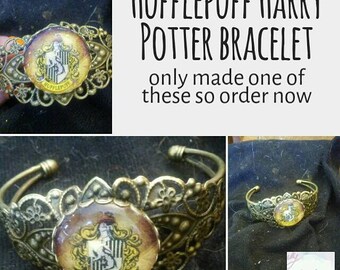 Hufflepuff Harry Potter bracelet