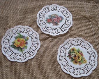 Set of placemats, paper flowers, embellishment, scrapbooking, tags