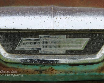 Vintage Chevy Symbol