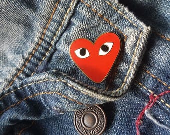 1 INCH CDG Comme Des Garcons Logo Brooch Heart Pin Play Supreme Enamel Bape Patch