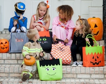 Monogrammed Halloween Tote / Personalized Halloween Tote / Halloween Bag / Halloween Bucket / Halloween Kid's Bag / Trick or Treat Bag /