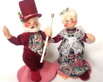 Annalee Christmas Dolls Victorian Mr. and Mrs. Santa