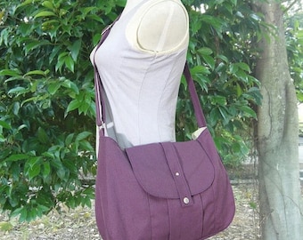 On Sale 20% off purple cotton canvas messenger bag / shoulder bag / everyday bag / diaper bag / cross body bag - 6 pockets