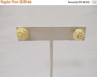 ON SALE Vintage Carved Floral Earrings Item K # 2187