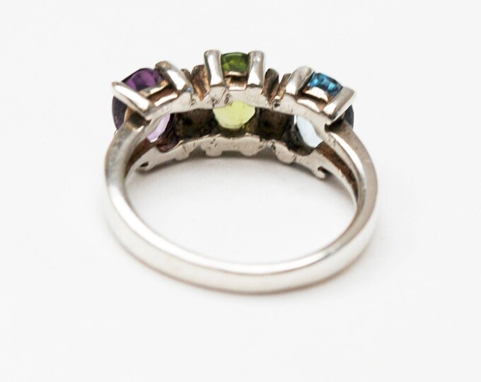 Multi gemstone ring - Sterling silver - Amethyst Peridot Topaz - triple stone ring size