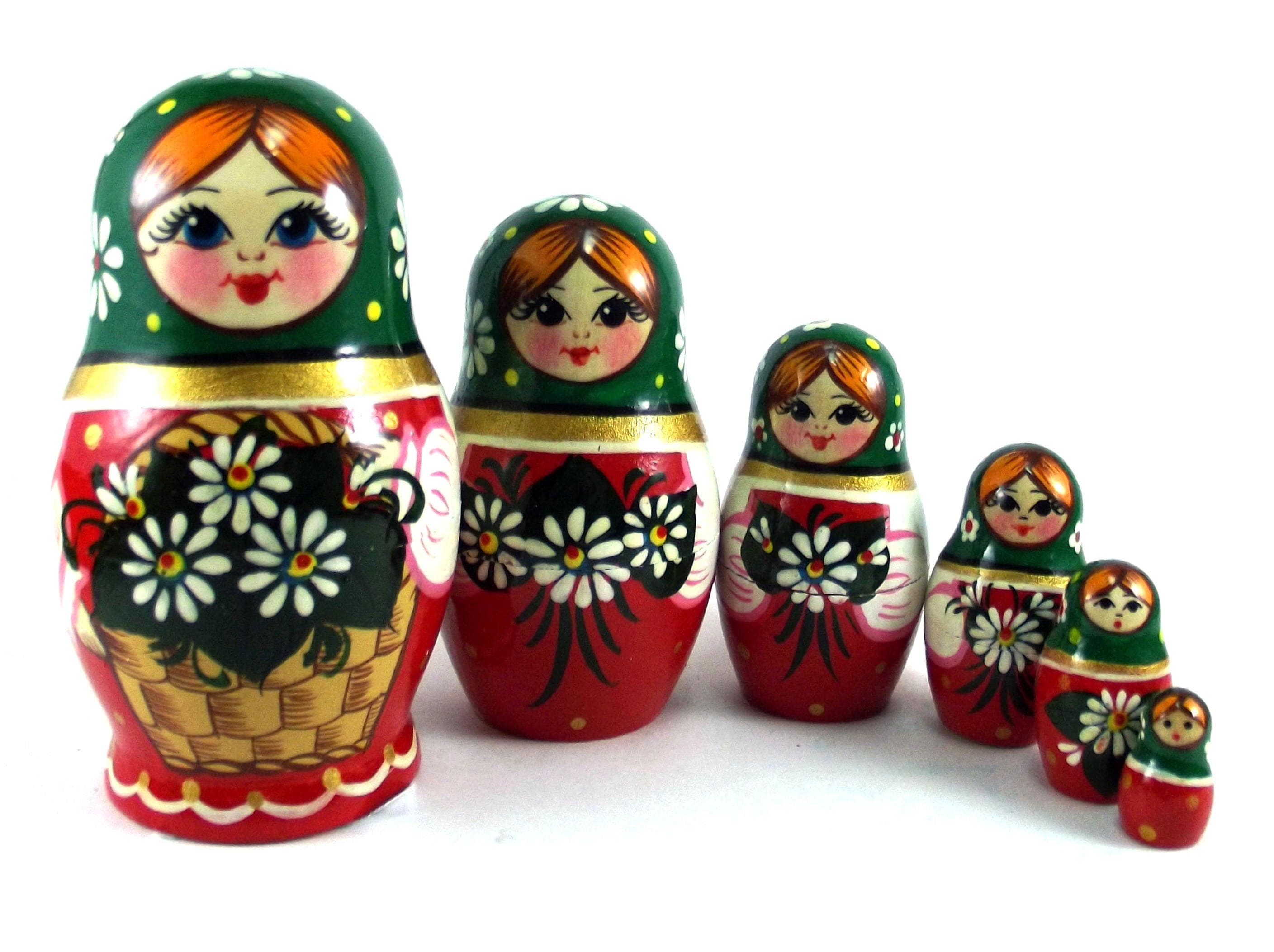 Nesting Dolls 6 pcs Russian Matryoshka doll Traditional