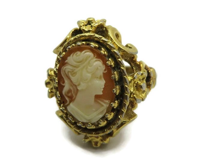 Cream Cameo Ring, Vintage Goldtone Costume Jewelry Ring, Orange Cameo Victorian Style Ring, Fun Jewelry, Gift for Her, Size 8
