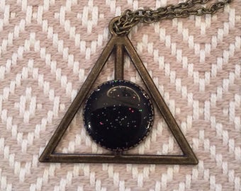 Deathly Hallows Necklace (black glitter)