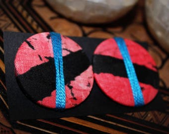 Earrings flea(chip) in African Batik fabric