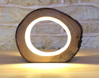 Lampe à poser en bois, lampe de bureau à poser, lampe bûche led, lampe bûche, lampe fait main, lampe rustique, lampe moderne