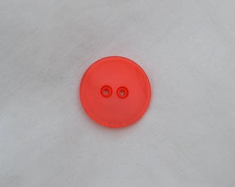 button baby 20mm diam.