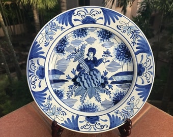 1800's Old Delft Plate Delfts Blauw Goddess Tyche Fortuna Corne d'abondance Schotel Chinois Wanli Style Dish Floral Schaal *Free S&H
