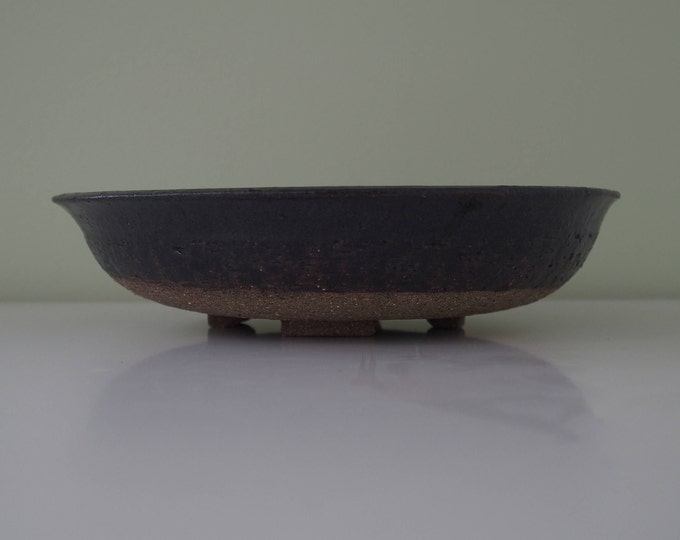 Black glazed bonsai tray with four feet