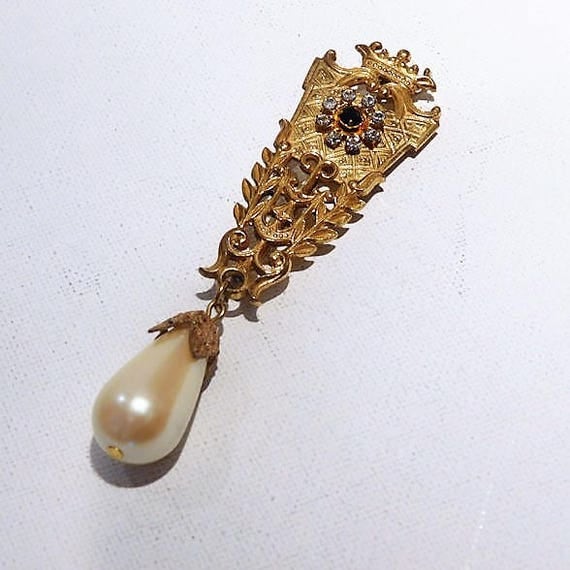 Signed MIRIAM HASKELL Brooch / Russian Gilt Finish / Dangle Pearl / Rhinestone / 1940s Miriam Haskell Jewelry
