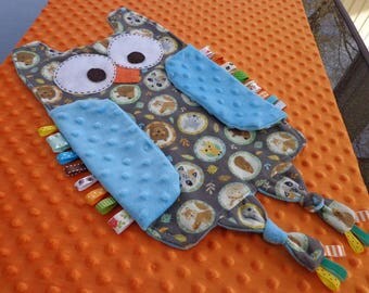 Owl Tag Blanket minky ribbon tag toy baby toddler gift