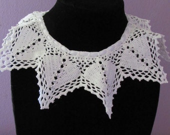 White Collar Star Necklace Filet Crochet Doily