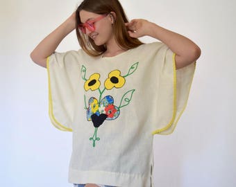 70s Canvas Floral Embroidered Angel Sleeve Caftan Tunic xs s m