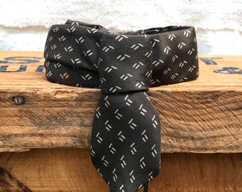 Vintage Tie Collar - Classic - X-Small
