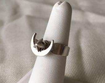 Fun Vintage Crescent Moon & Star Kinetic/Spinner/Movaeable/Eclipse/Orbit Sterling Ring size 5.75