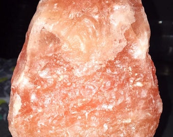 Pink Himalayan Salt Lamp
