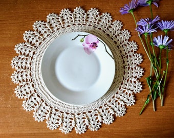 Crochet round table doily - VALERY serving trays plate stand, table cover - set of doilies coaster - wall decor