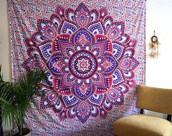 Wall Tapestries // Wall Tapestry // Boho Decor // Bohemian // Mandala // Queen Size // Dorm Room Decor // Queen Sized // Gypsy Bed Cover