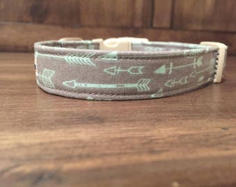 STRAIGHT ARROW - Adjustable Dog Collars, Cat Collars and Leashes from Wuppy Wear - Made to Order Dog Collars