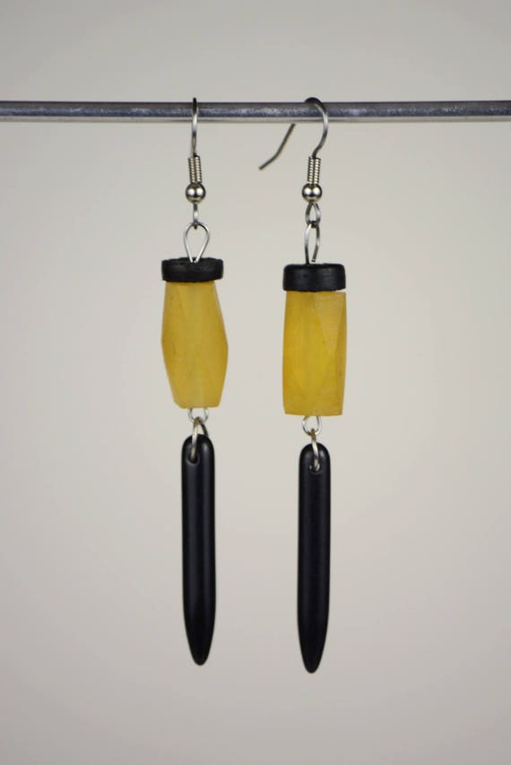 RR#114 Lemon and Black Drop Earrings