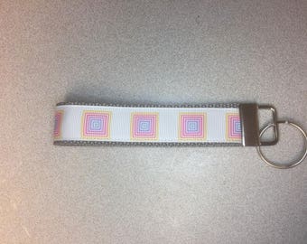 Lularoe logo keychain