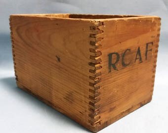 Royal Canadian Air Force World War 2 Ammo Box, WW2 Ammunition Box