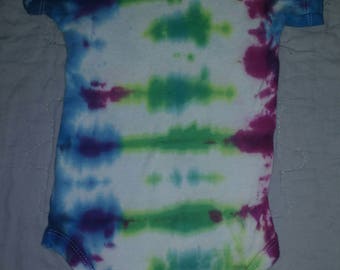 FREE SHIPPING// 18 months tie dye onesie.