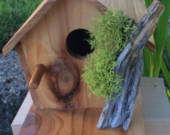 Repurposed Wood Birdhouse