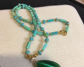 Green Cat's Eye Beaded Necklace