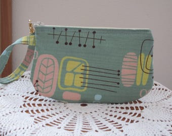 Mid Century Wristlet Zipper Gadget Pouch Purse Retro Reproduction Kitsch Boomerang Beat in Sage Green Atomic 1940