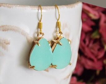 Opal Mint Green Earrings Opaque Drop Earrings Gold Wedding Bridal Jewelry Green Dangles Retro Style