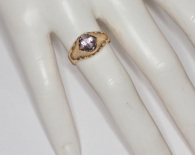 18K Gold Amethyst Ring Oval Stone Victorian Edwardian