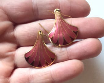Vintage Cloisonne Scallop Fan Dangle Earrings