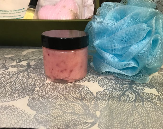 Sugar Body Scrub - "Dream Cloud" - Skin Exfoliating Shower Scrub - Organic Body Scrub - Mothers day - Gift for her - Bridal Gift- Teen girl