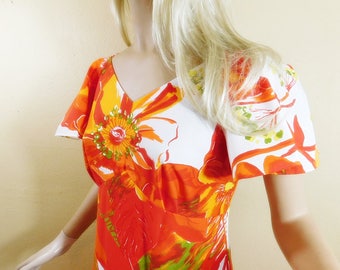 Vintage 60s/70s Hawaiian maxi dress bright orange and red empire waist size medium to large