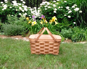 Picnic basket | Etsy
