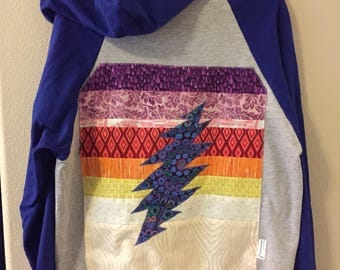 RESERVE FOR ELIZABETH Grateful Dead 13 Point Bolt hoodie small