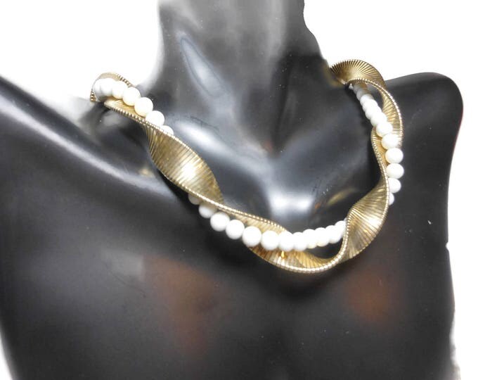 FREE SHIPPING Goldette faux pearl choker, pearls entwined with gold plated omega chain small glass pearls 50's bride bridal wedding necklace