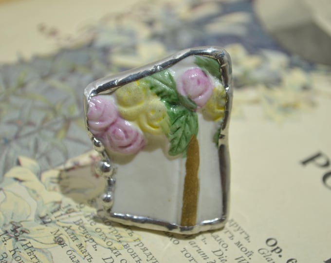 Porcelain ring made from vintage Belgian statuette